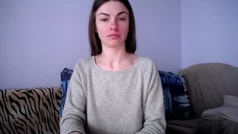 Snapshot of angel_zoe77 chatting on May 6, 2026, 8:19 am Zoe online show from May 6, 2026, 8:19 am