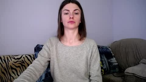 Snapshot of angel_zoe77 chatting on May 13, 2026, 9:17 am Zoe online show from May 13, 2026, 9:17 am