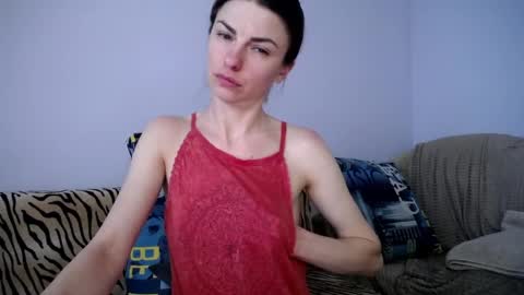Snapshot of angel_zoe77 chatting on June 9, 2026, 8:04 am Zoe online show from June 9, 2026, 8:04 am
