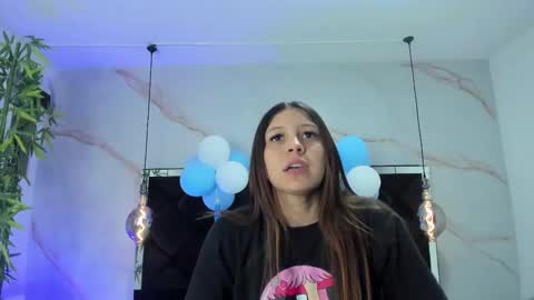 Snapshot of angelaa_cute chatting on September 30, 2025, 12:10 pm ANGELA online show from September 30, 2025, 12:10 pm