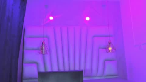 Snapshot of angelaa_cute chatting on March 30, 2026, 12:39 pm ANGELA online show from March 30, 2026, 12:39 pm