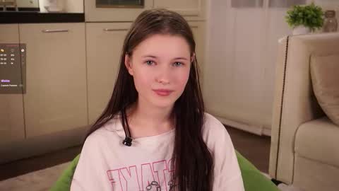 Mary online show from September 14, 2025, 11:09 am