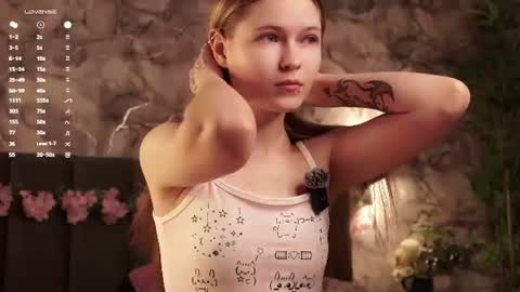 Snapshot of angelabalay chatting on June 11, 2026, 12:58 pm Mary online show from June 11, 2026, 12:58 pm
