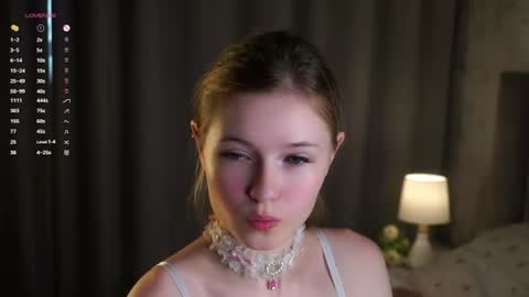 Snapshot of angelabalay chatting on July 22, 2026, 1:30 am Mary online show from July 22, 2026, 1:30 am