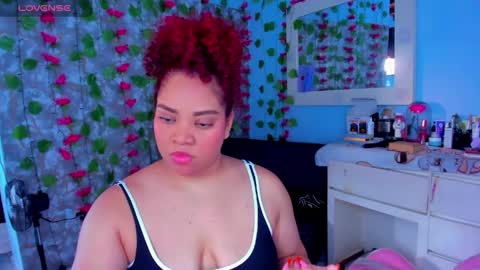 Snapshot of angelacoffee chatting on May 26, 2026, 9:55 pm Angela online show from May 26, 2026, 9:55 pm