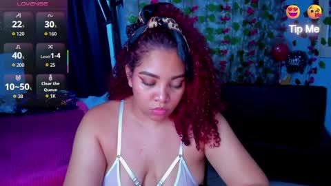 Snapshot of angelacoffee chatting on June 3, 2026, 11:32 pm Angela online show from June 3, 2026, 11:32 pm