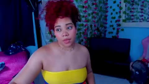 Snapshot of angelacoffee chatting on June 17, 2026, 6:53 pm Angela online show from June 17, 2026, 6:53 pm