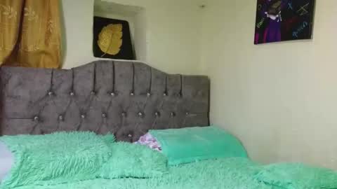 Snapshot of angelacute19 chatting on March 31, 2026, 12:01 am angelacute19 online show from March 31, 2026, 12:01 am