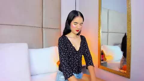 Snapshot of angelag_ chatting on June 14, 2026, 3:41 am angelag_ online show from June 14, 2026, 3:41 am