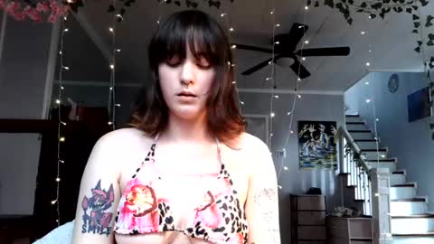 angelalice555 online show from July 20, 2026, 10:45 pm