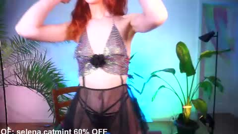 Aimi Selena  Daisy online show from June 14, 2026, 2:24 am