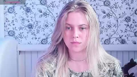 Snapshot of angelanty chatting on June 28, 2026, 1:28 pm Darsi Anty online show from June 28, 2026, 1:28 pm