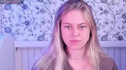 Snapshot of angelanty chatting on July 8, 2026, 3:49 pm Darsi Anty online show from July 8, 2026, 3:49 pm