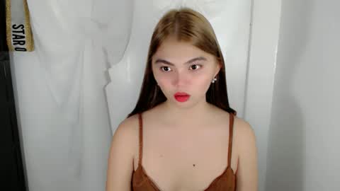 angelari_slut online show from April 5, 2026, 6:21 am