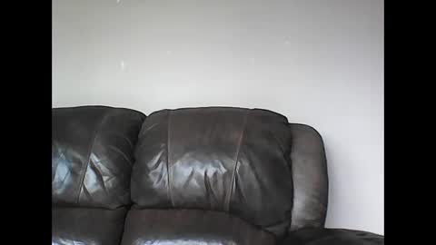 Angel online show from February 15, 2026, 1:09 pm