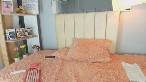 Snapshot of angelbae_ chatting on December 14, 2025, 10:36 pm AngelBae online show from December 14, 2025, 10:36 pm