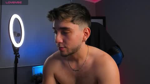 Snapshot of angelbell19 chatting on November 25, 2025, 2:11 am angelbell19 online show from November 25, 2025, 2:11 am