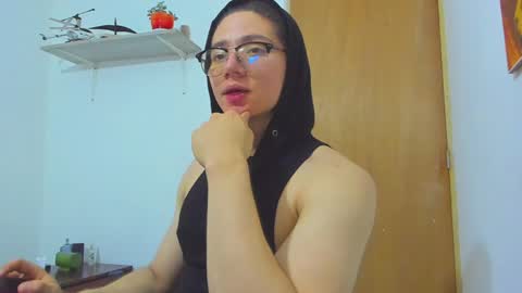 Angel Bennet online show from February 6, 2025, 3:06 am