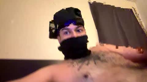 Snapshot of angelblancooo chatting on December 15, 2025, 11:25 am angelblancooo online show from December 15, 2025, 11:25 am