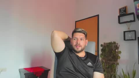 angel online show from October 6, 2025, 3:31 pm