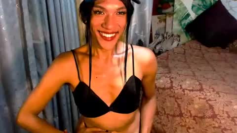 ANGELDARK online show from November 24, 2025, 1:49 am