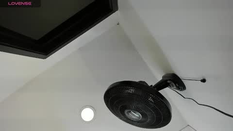 Angel Doll online show from March 8, 2026, 4:49 am