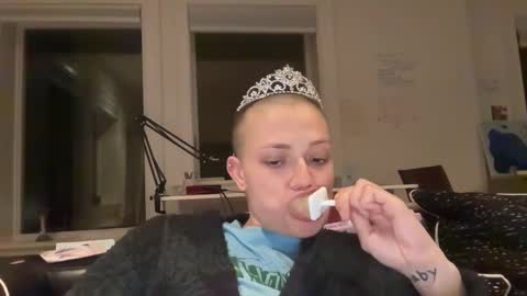 Snapshot of angeleleven11 chatting on January 19, 2025, 3:50 am angeleleven11 online show from January 19, 2025, 3:50 am