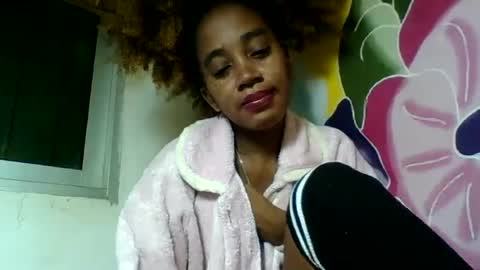 Snapshot of angelettee chatting on July 9, 2026, 7:51 pm Angelettee online show from July 9, 2026, 7:51 pm