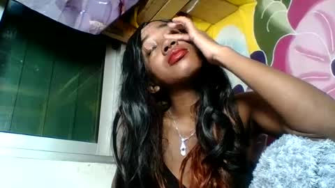 Snapshot of angelettee chatting on July 22, 2026, 3:59 pm Angelettee online show from July 22, 2026, 3:59 pm