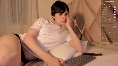 Angel Fiore online show from March 7, 2026, 3:47 am