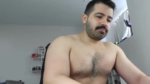Angel Fusco online show from April 25, 2026, 4:48 pm