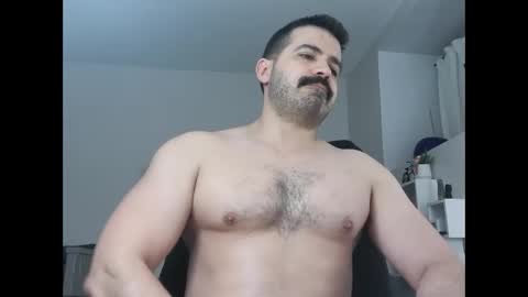 Angel Fusco online show from May 7, 2026, 3:01 am