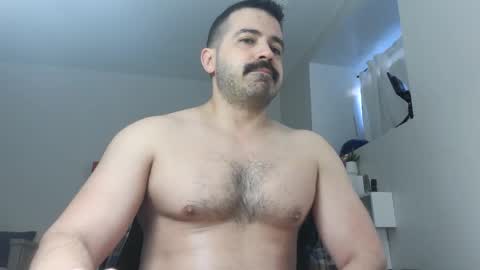 Angel Fusco online show from May 10, 2026, 11:43 pm