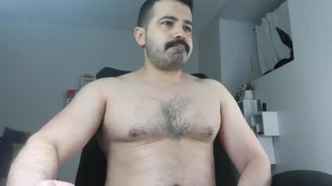Angel Fusco online show from May 15, 2026, 4:19 am