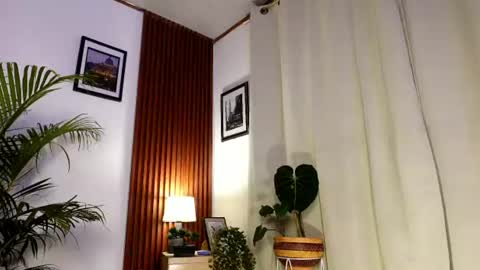 Snapshot of angeli_sexi chatting on July 5, 2026, 4:19 am Carolina online show from July 5, 2026, 4:19 am