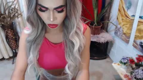 DIVINE ANGEL online show from February 1, 2025, 4:46 am