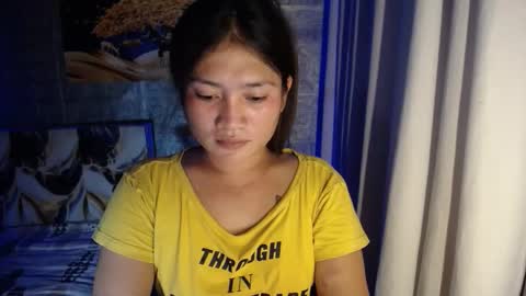 Snapshot of angelic_girlxx chatting on December 2, 2025, 7:57 am Angie online show from December 2, 2025, 7:57 am