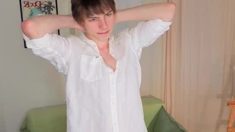 Snapshot of angelic_look chatting on September 15, 2025, 3:56 pm Daniel online show from September 15, 2025, 3:56 pm