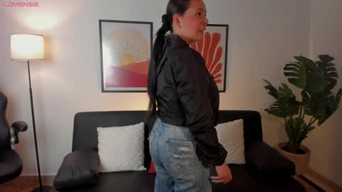 Snapshot of angelica_cross chatting on June 3, 2026, 8:14 pm Angelica Cross online show from June 3, 2026, 8:14 pm