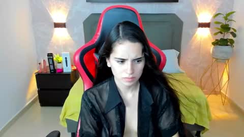 A N G E L I C A online show from February 5, 2025, 12:06 pm