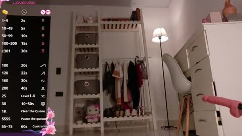 Snapshot of angelica_soft chatting on September 9, 2025, 1:27 am U can call me Angel online show from September 9, 2025, 1:27 am