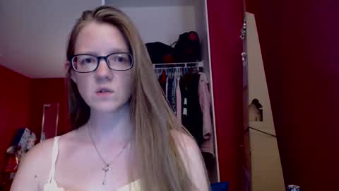 AngelicAngel online show from October 27, 2025, 12:47 am