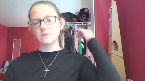 AngelicAngel online show from December 3, 2025, 6:06 pm