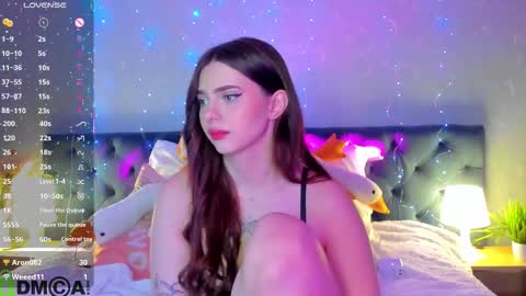 Snapshot of angelika_cute_ chatting on November 7, 2025, 1:27 am Angelika online show from November 7, 2025, 1:27 am