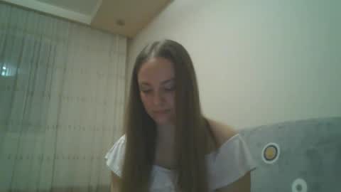 Snapshot of angelina_26 chatting on September 26, 2025, 6:34 pm Angelina 26 online show from September 26, 2025, 6:34 pm