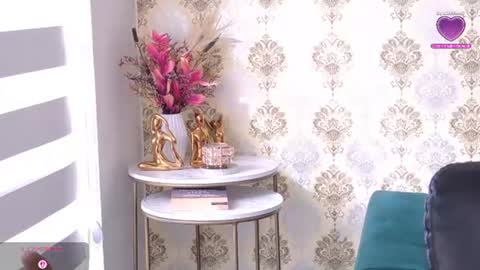 Snapshot of angelina_class_7 chatting on July 20, 2026, 1:35 pm angelina_class_7 online show from July 20, 2026, 1:35 pm