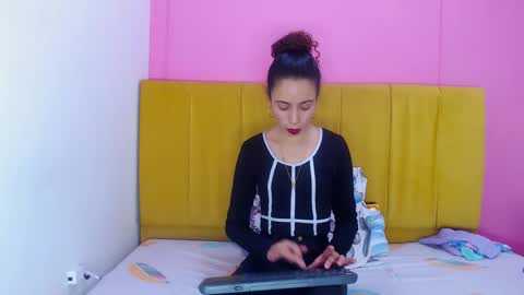 Angelina Brook online show from December 3, 2024, 3:09 am