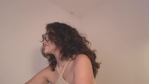   online show from April 28, 2026, 11:32 pm