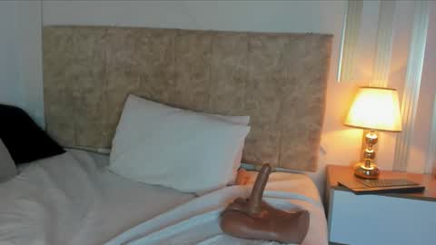 angelinarouse_ online show from December 4, 2025, 5:39 am