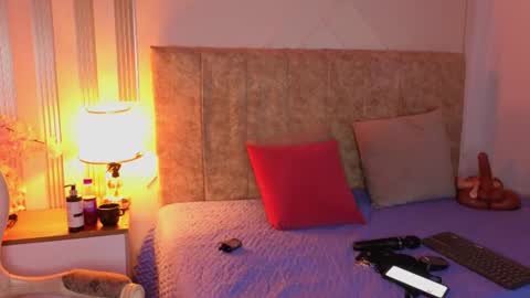 Snapshot of angelinarouse_ chatting on July 27, 2026, 8:16 pm angelinarouse_ online show from July 27, 2026, 8:16 pm